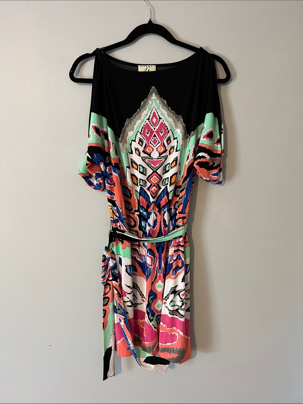 Vibrant patterned cold shoulder dress